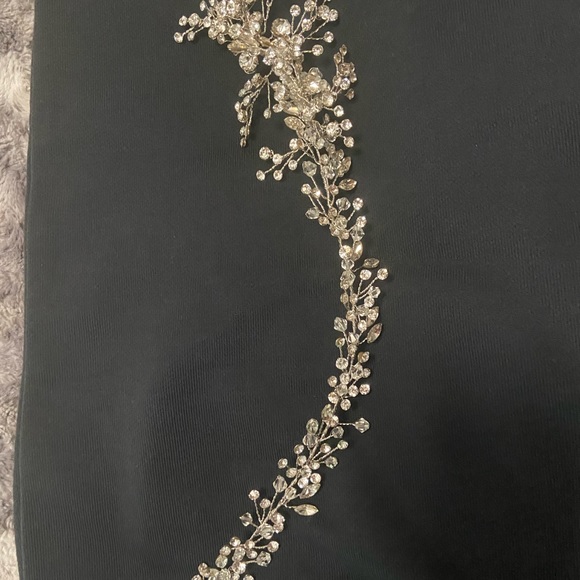 Crystal Bridal Head Piece - Picture 5 of 8